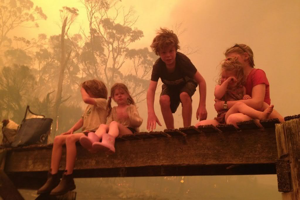 http://i1143.photobucket.com/albums/n627/thedogcody/Australianwildfires.jpg