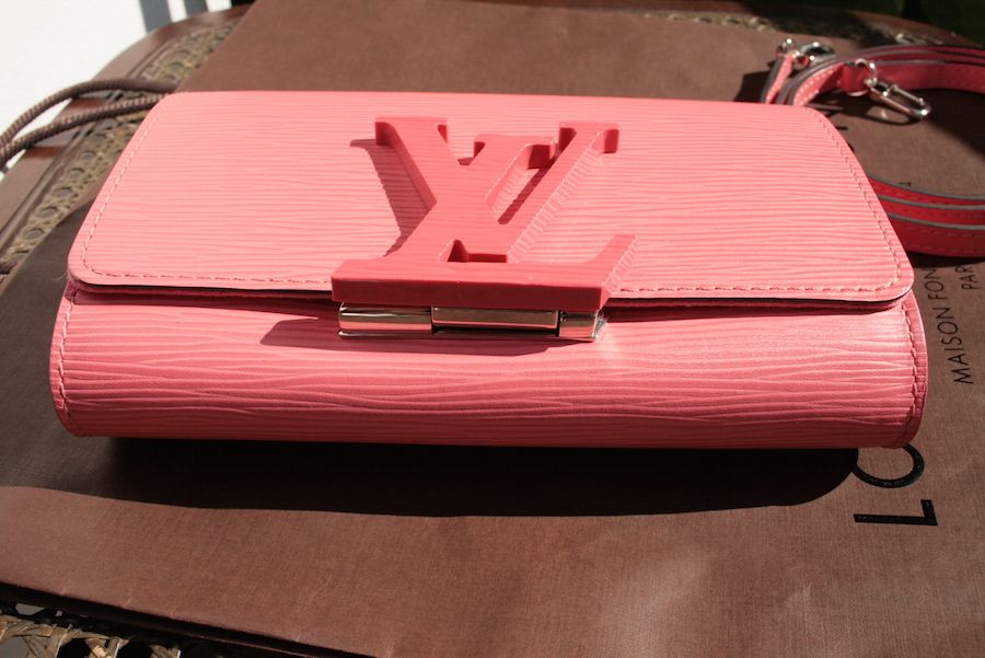 louis vuitton pastel clutch