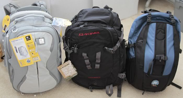 IMAGE: http://i1143.photobucket.com/albums/n638/david_yi/backpacks.jpg