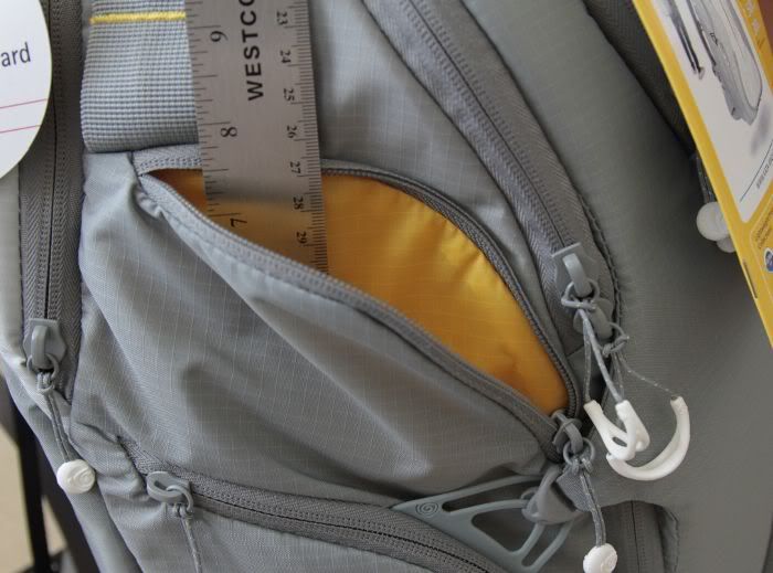 IMAGE: http://i1143.photobucket.com/albums/n638/david_yi/kb07.jpg