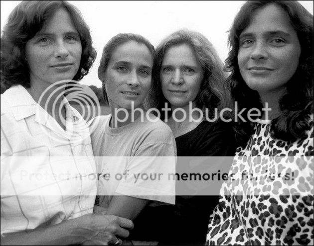  photo The-Brown-Sisters-1988.jpg