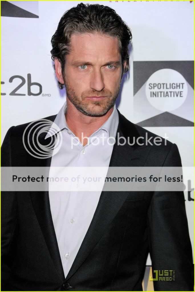 gerard-butler-creative-coalition-awards-with-michelle-monaghan-02