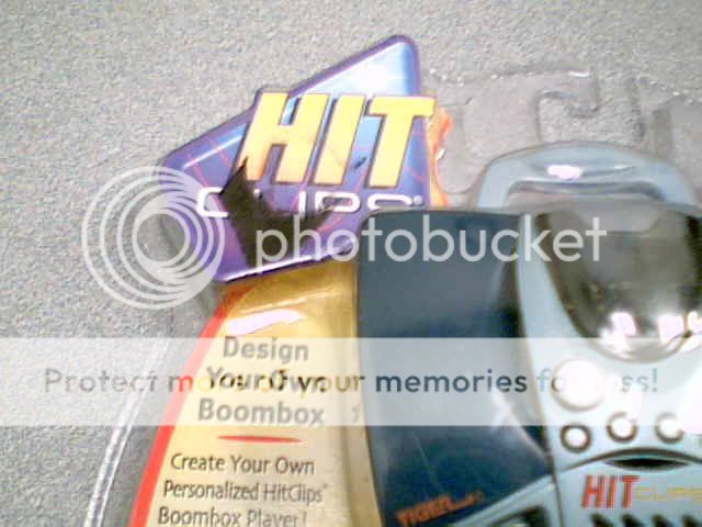 2002 HASBRO TIGER ELECTRICS HIT CLIPS BOOMBOX PLAYER W/STICKERS~NO 